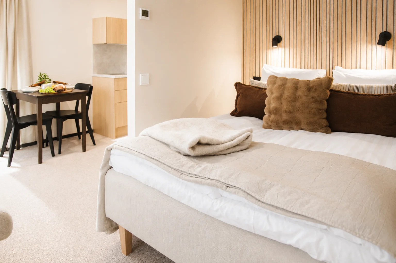 Perhehuone Hotel Wasto Inn - tilava majoitus perheille Kokkolassa